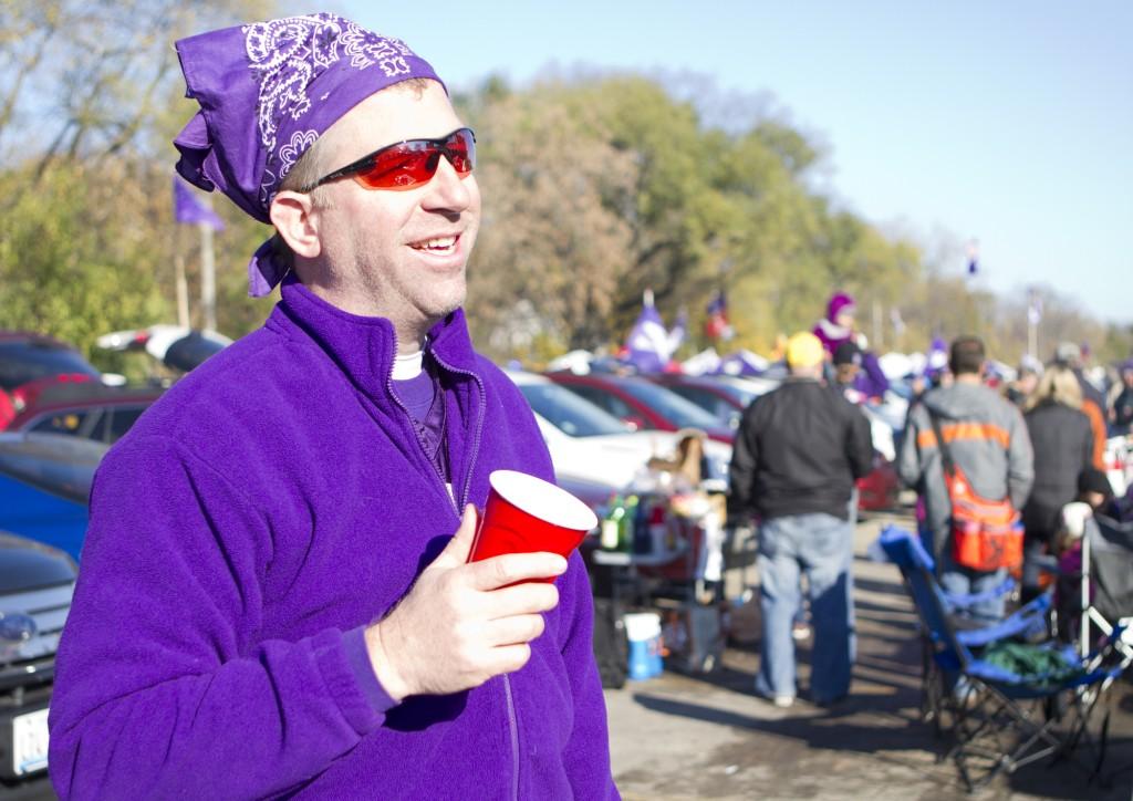 McCormick alumnus Jeff Salmon (89) tailgates before Northwesterns Homecoming game against Iowa. The Wildcats will compete for their seventh win of the season before a sold-out crowd at Ryan Field.