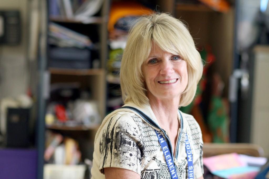 Former Lincoln Elementary School Principal Chris McDermott suddenly announced plans to retire in October, just weeks into her 11th year as principal. Days after the announcement, Evanston-Skokie District 65 appointed an interim principal who will serve until the position is permanently filled.
