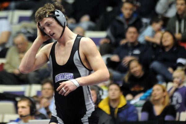 Northwestern wrestlers Jason Welch and Mike McMullan both dropped their weekend bouts at the end of the NWCA All-Star Classic in Washington, D.C.