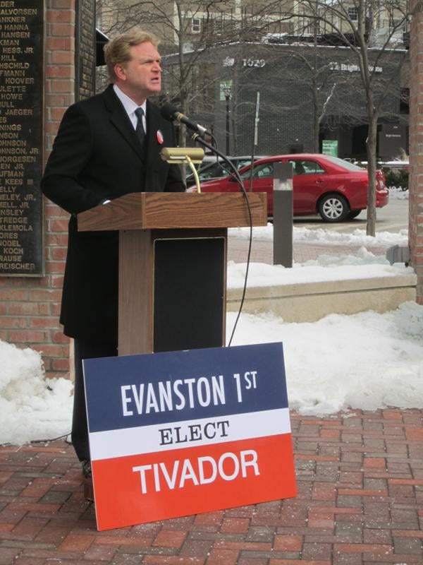 Edward Tivador, the lone resident challenging Ald. Judy Fiske (1st)’s re-election, speaks to residents about “good communication and skillful collaboration during his February campaign launch. Tivador would later back up that catchphrase with plans on student safety and gun violence.