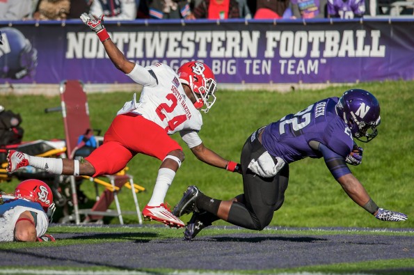 Junior running back Treyvon Green scored two touchdowns Saturday night, helping Northwestern overcome a quiet game from senior Venric Mark in the Wildcats 44-30 win over Cal.