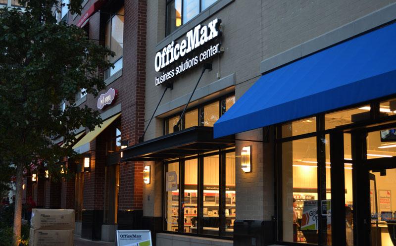 OfficeMax+Business+Solutions+Center%2C+1612+Sherman+Ave.%2C+held+its+grand+opening+Tuesday.+The+center+is+geared+toward+small+businesses.%0D%0A