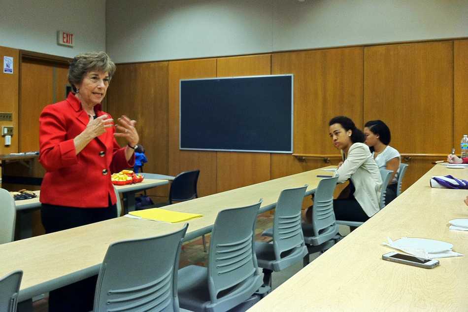Rep.+Jan+Schakowsky+%28D-Ill.%29+spoke+about+youth+involvement+in+politics+at+Northwestern+on+Tuesday.+She+encouraged+students+to+vote+in+off-season+elections+and+spoke+about+a+new+initiative+to+register+voters.