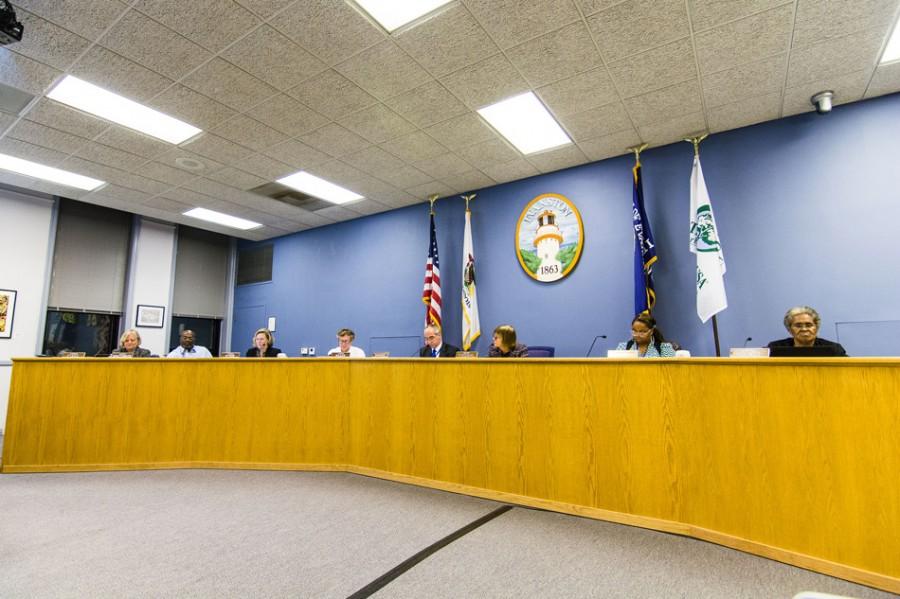 City Council discusses Monday a proposal to raise the age from 18 to 21 for the sale, purchase and possession of tobacco and liquid nicotine products. During the meeting, an amendment was passed to remove the provision regarding possession but they have yet to vote on the proposal.