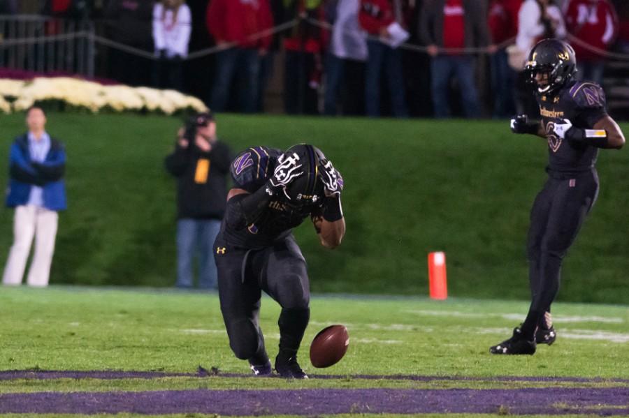 Freshman linebacker Anthony Walker and Northwestern have seen better days. The Wildcats have lost two straight games entering their matchup with Iowa this weekend.