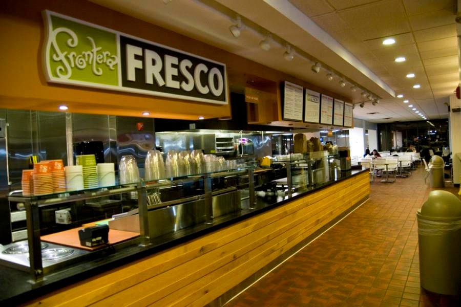 Frontera Fresco sits closed Tuesday night. Recent changes in dining hours included Frontera’s hours being cut to only include midday hours for lunch.