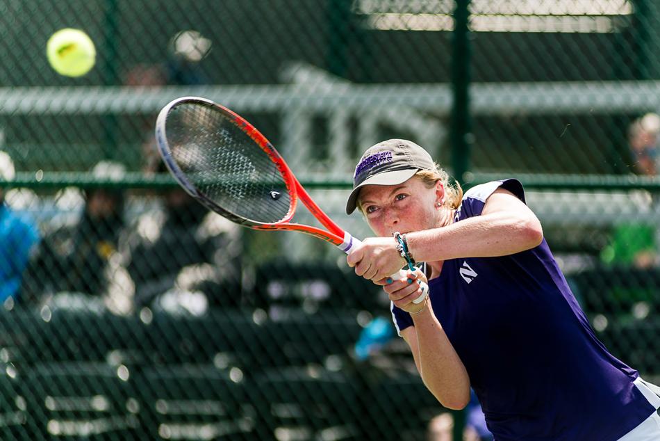 Junior+Alicia+Barnett+stretches+out+to+reach+the+ball.+The+No.+1+singles+player+for+Northwestern+wasn%E2%80%99t+able+to+carry+her+team+past+a+talented+UCLA+squad.