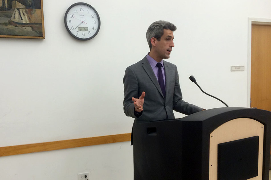 State+Sen.+Daniel+Biss+%28D-Evanston%29+speaks+to+an+audience+of+about+50+at+the+Levy+Senior+Center+on+the+fight+over+the+state+budget.+While+the+annual+town+hall+meeting+typically+reflects+on+the+legislative+session+that+ended+May+31%2C+Biss+instead+spoke+on+the+unfinished+budget+that+will+lead+the+Illinois+government+to+shut+down+if+its+incomplete+on+July+1.