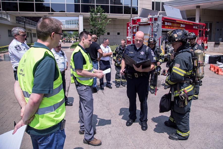 The+Evanston+Fire+Department+and+other+emergency+teams+respond+to+a+drill+at+the+Technological+Institute+on+Tuesday.+This+is+the+first+time+Northwestern+has+held+training+with+collaboration+from+multiple+response+teams.