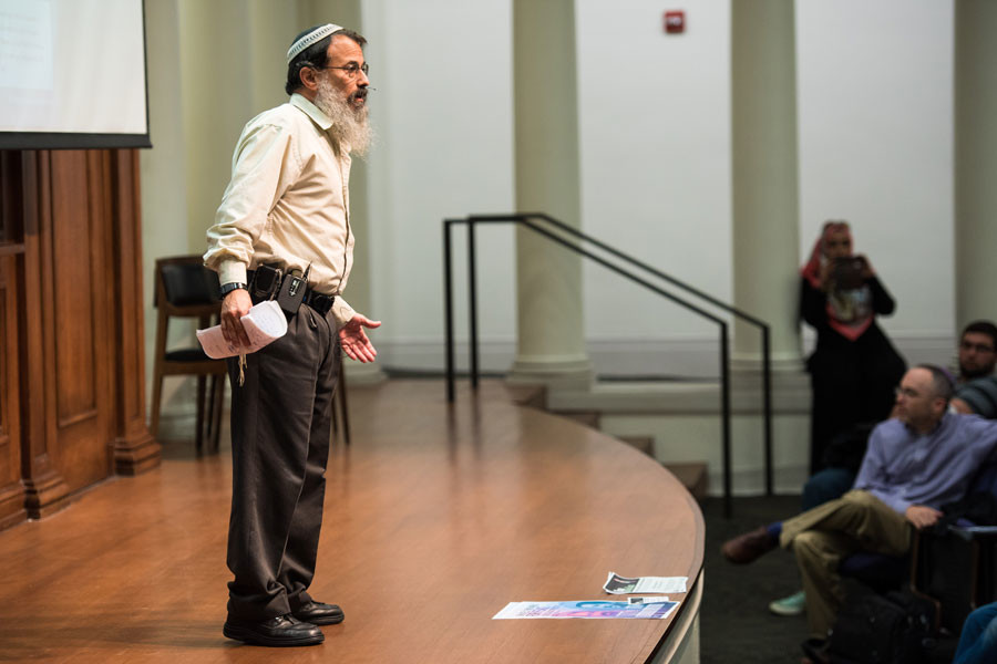 Rabbi Hanan Schlesinger discussed how the path forward in the Israeli-Palestinian conflict is a nonviolent national “revolution.” Schlesinger and Ali Abu Awwad hope to educate Israelis and Palestinians through Roots, a peace movement.