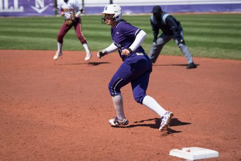 Sammy Nettling leads off first base. The sophomore catcher went 2-for-6 in the weekend sweep over Michigan State. 