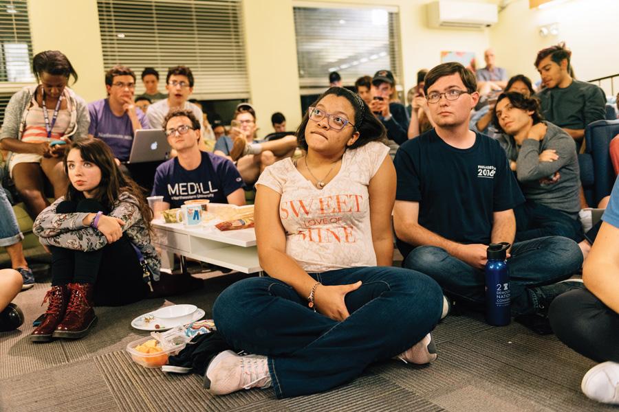 Students in the Communications Residential College gather to watch presidential candidates Hillary Clinton and Donald Trump face each other for the first time on the debate stage. Before the viewing party, former Communication Dean David Zarefsky and Medill Associate Dean Craig LaMay discussed the nature of debates and the role of the debate moderator.