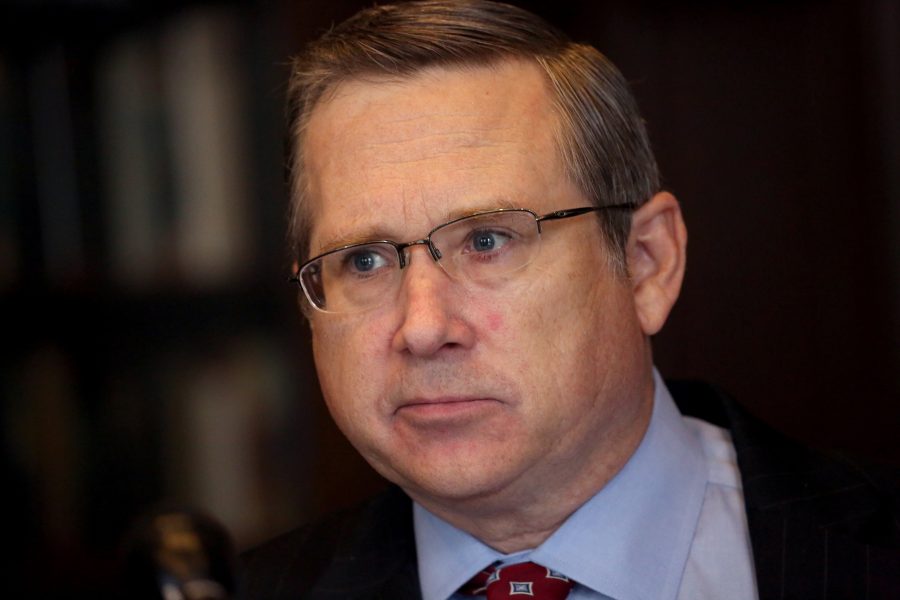 Sen. Mark Kirk answers questions from the Chicago Tribune editorial board during an appearance in October. Kirk lost the endorsement of the Human Rights Campaign after comments he made questioning Rep. Tammy Duckworths heritage.