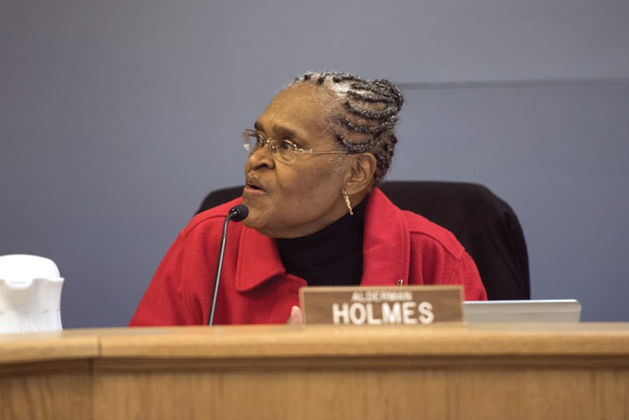 Ald. Delores Holmes (5th) at a City Council meeting. Holmes apologized for using a city email to endorse Robin Rue Simmons for 5th Ward alderman at a City Council meeting Monday night.