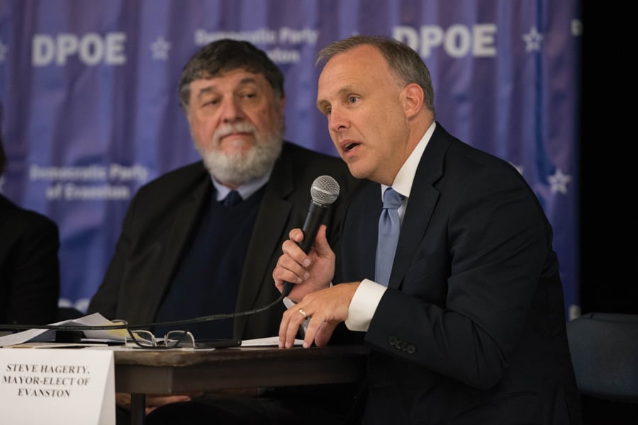 Mayor-elect Steve Hagerty speaks at a Sunday immigration panel hosted by the Democratic Party of Evanston. The panel discussed President Donald Trump’s immigration policy and his recent executive orders.