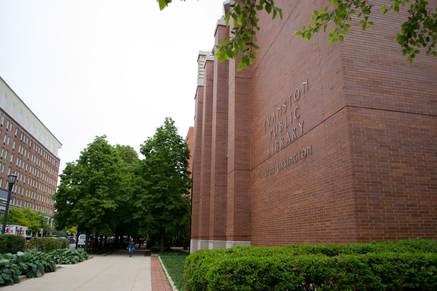 Evanston Public Library. The library, embroiled in controversy leading up to the eventual resignation of popular librarian Lesley Williams last month, announced new officers for its Board of Trustees on Thursday.