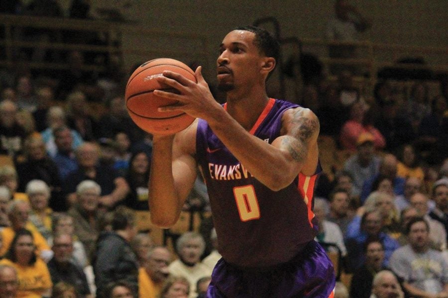 Ryan Taylor prepares to take a free throw. At Evansville in 2017-18, Taylor led the Missouri Valley Conference in free-throw percentage. 