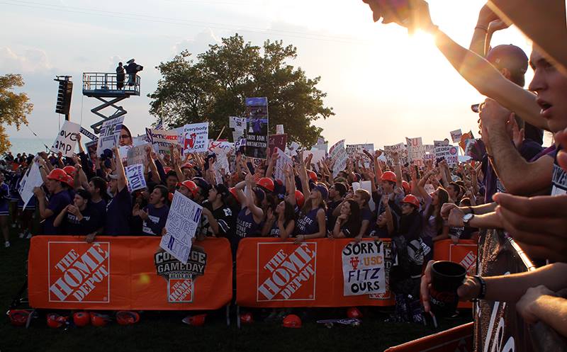 Students on the lakefill at sunrise for ESPNs College GameDay broadcast. 