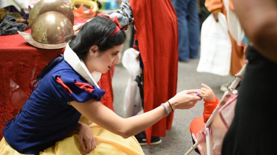 Project Pumpkin brings local children to campus for Trick-or-Treating