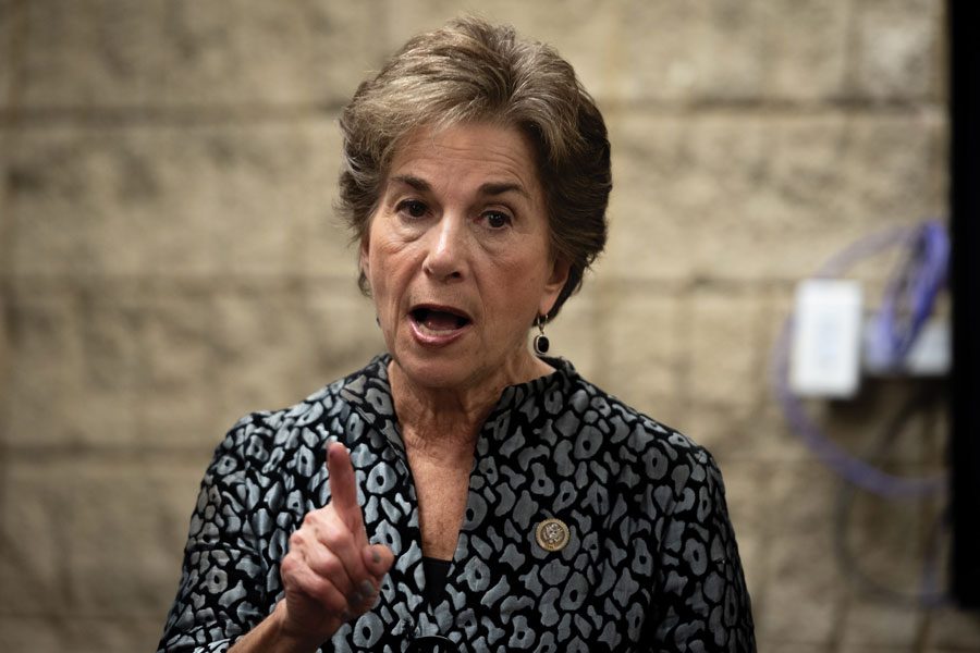 U.S. Rep. Jan Schakowsky (D-Ill.) calls on young people to take to the polls this midterm election.