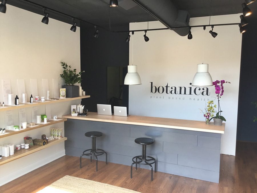 Botanica+CBD+in+Evanston.+The+store%2C+which+opened+in+June+2018%2C+sells+CBD+tinctures%2C+vape+cartridges%2C+edibles+and+more.
