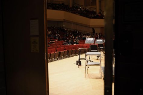 Bienen graduate students conduct Northwestern Symphony Orchestra holiday concert