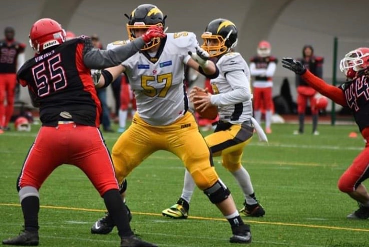 Former NFL player and student-athlete Tommy Doles plays in his last football game for Flash La Courneuve on the French-Belgian border.