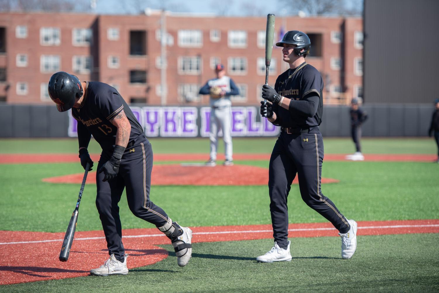 Illini Baseball finishes series sweep at Northwestern