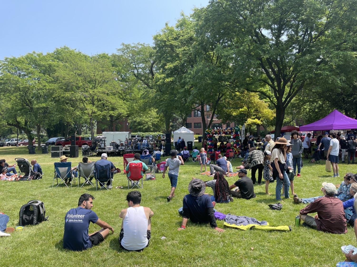 Evanston commemorates with parade, celebration