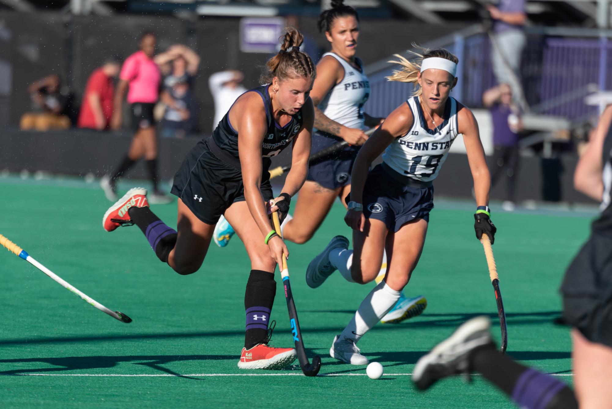 Field Hockey: Northwestern Shoots For Second National Title