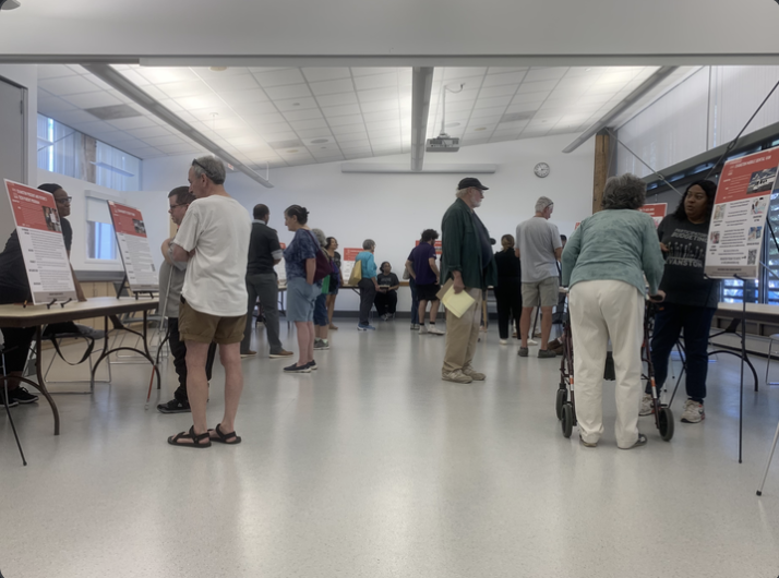 Evanston hosted its second participatory budgeting expo, gathering dozens of people to hear about the proposals on the ballot.