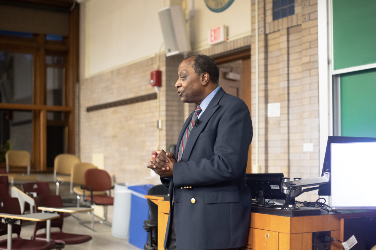 Conservative activist Alan Keyes speaks to a small crowd of NUCR and YAF members. He spoke about his Catholic faith, saying his identity as a “child of God” came above his American identity.