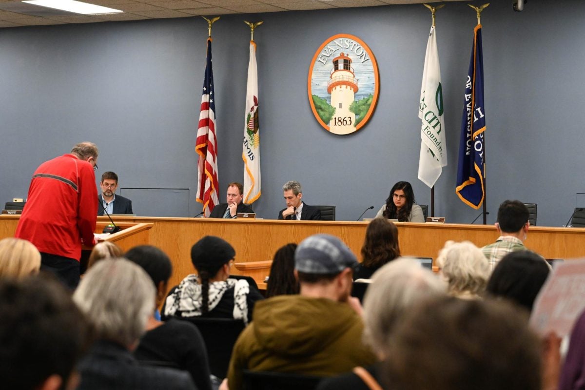 Public commenters weighed in on whether City Council should pass a resolution calling for a ceasefire in Gaza on Monday. The meeting also saw increased police presence.