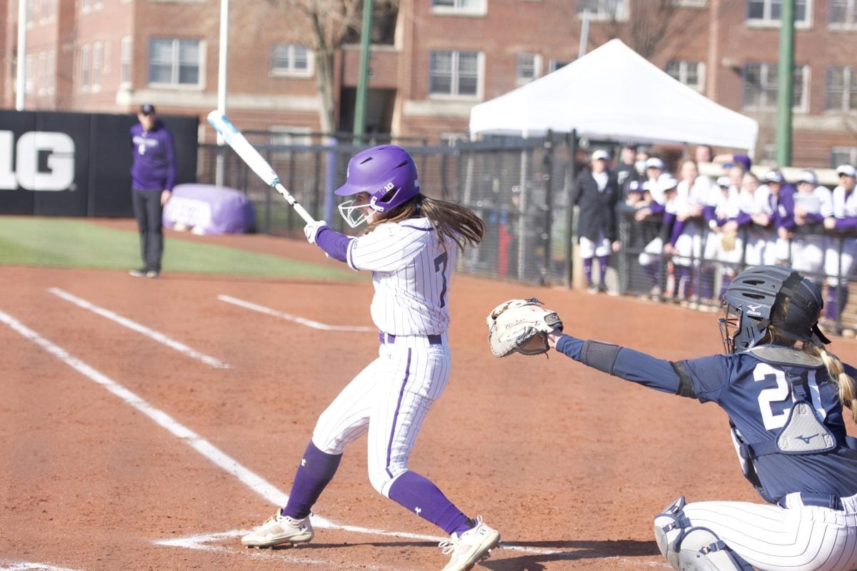 Sophomore+outfielder+Kelsey+Nader+swings+at+a+pitch.+Nader+logged+six+hits+in+Northwestern%E2%80%99s+series+against+Ohio+State+this+past+weekend.