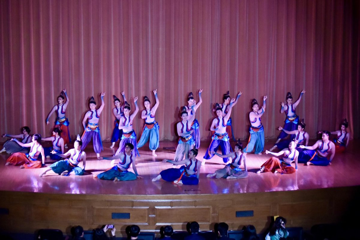 Northwestern’s Chinese Students and Scholars Association and Chinese International Student Association hosted a Chinese New Year Gala at Ryan Family Auditorium on Sunday. The gala featured performances of Chinese pop songs, traditional dances and stand-up comedy.