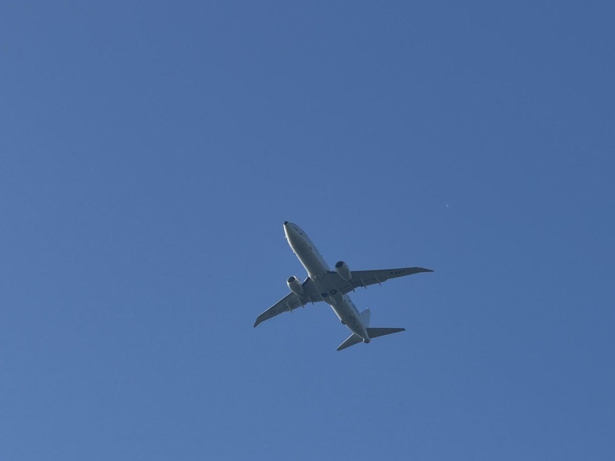There are some indicators that allow people to make a good guess at a plane’s source or destination without ever opening a flight-tracking app.